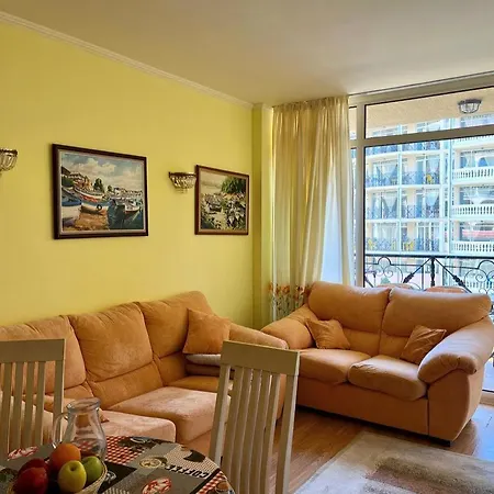 Apartament Atrium 埃勒尼特